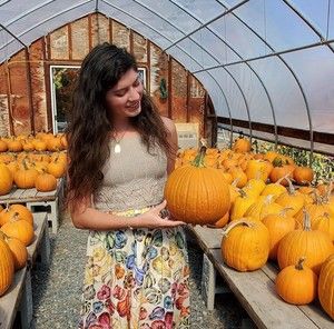 Meet your Posher, Brooke